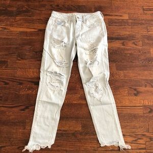 AE Distressed Tomgirl